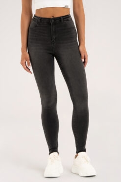 Black Skinny džinsai